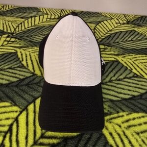 Under Armour Black and White Cap